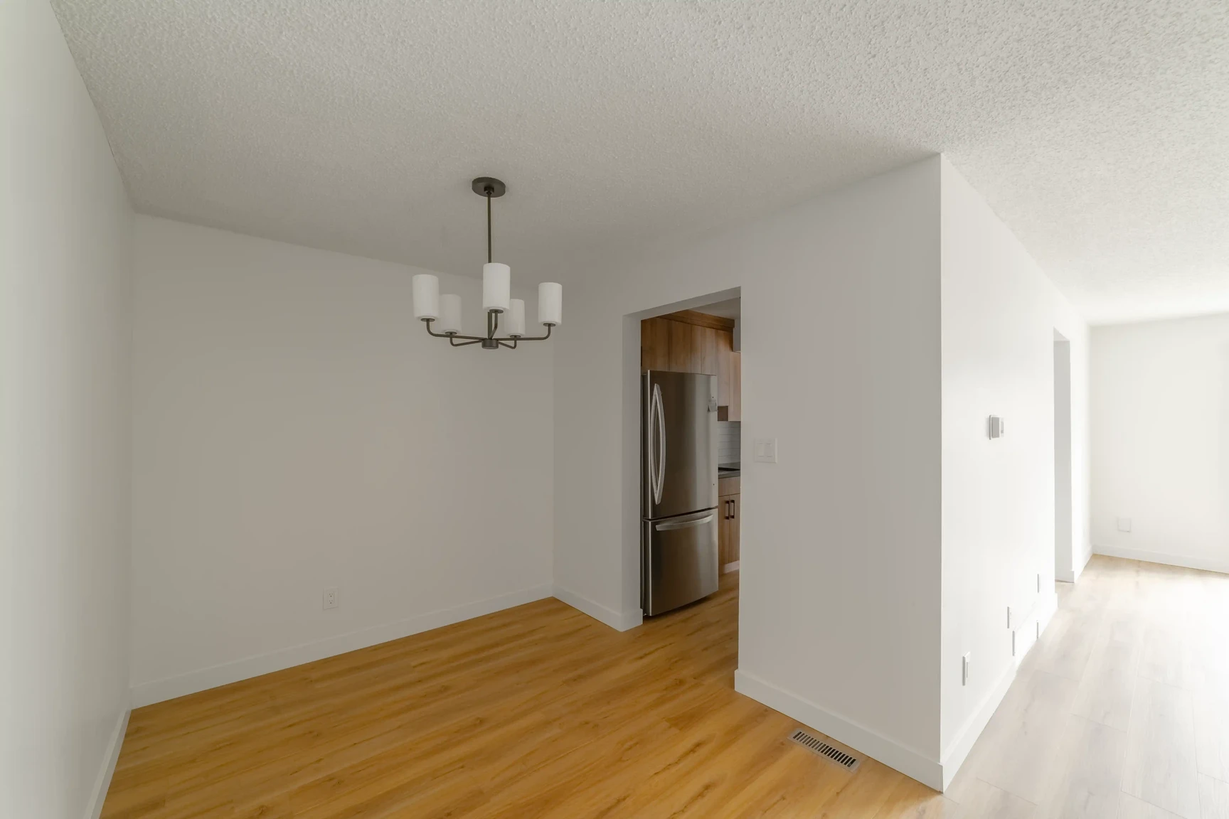 Huntington Townhomes - Photo 6