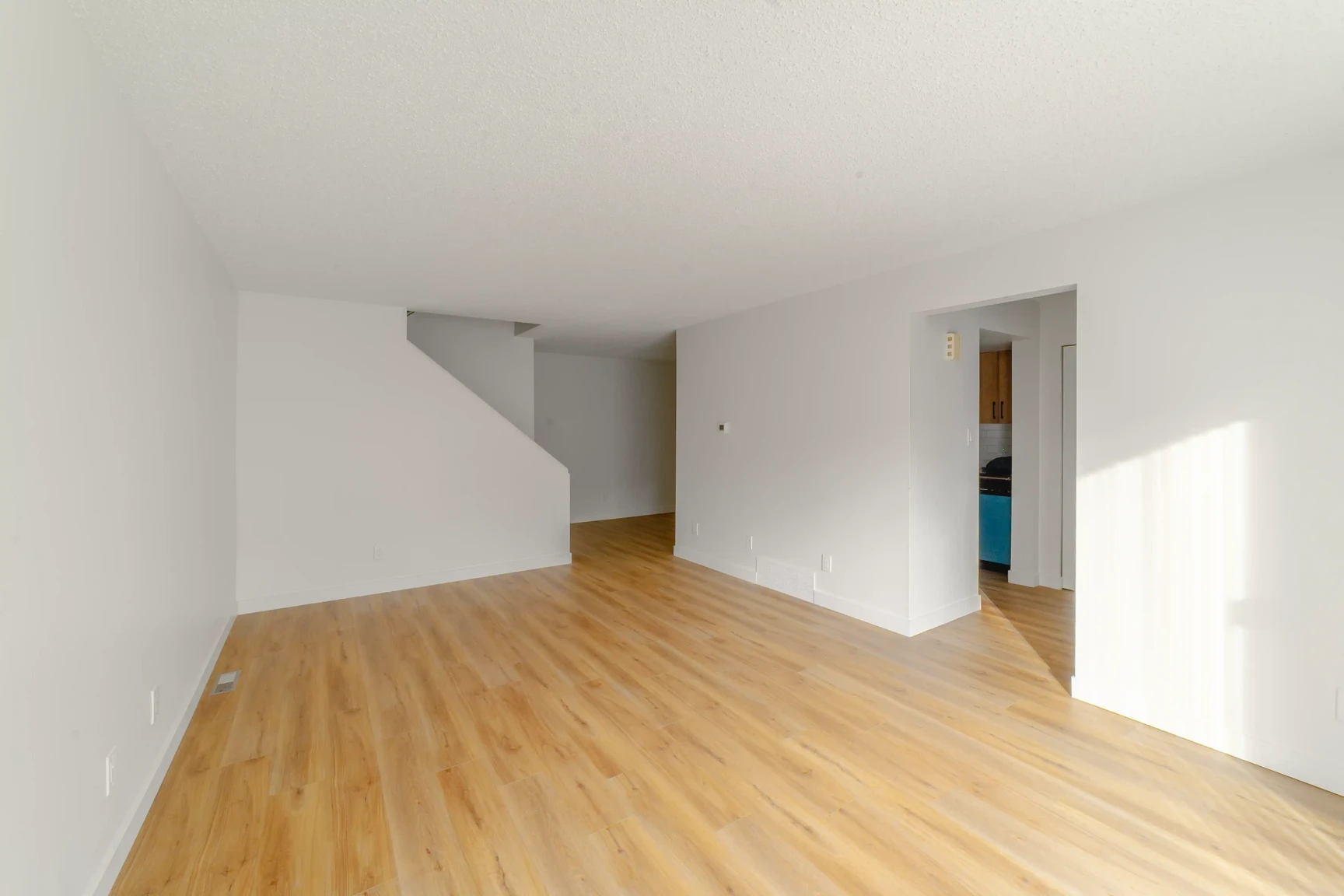 Huntington Townhomes - Photo 7