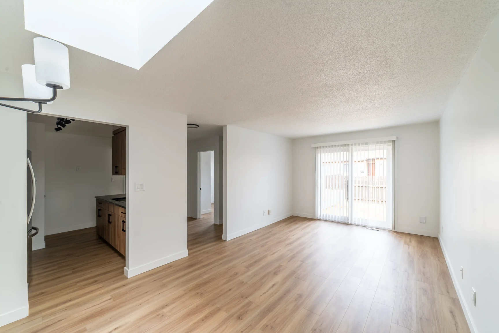 Huntington Townhomes - Photo 17