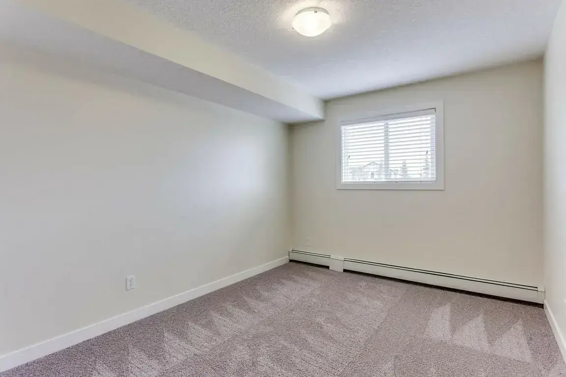 King's Heights - Photo 17