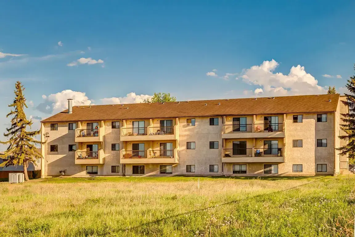 Apartments for rent at King Art in Bonnyville.