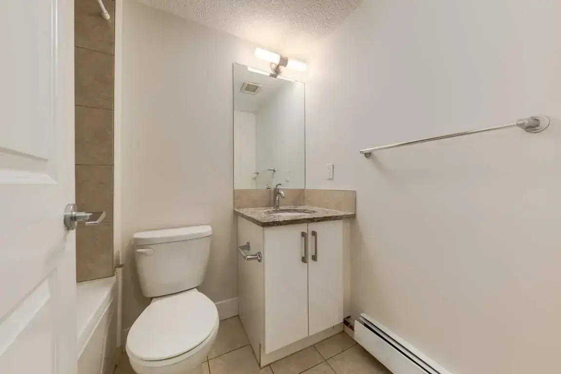 Alumni Apartments - Photo 13