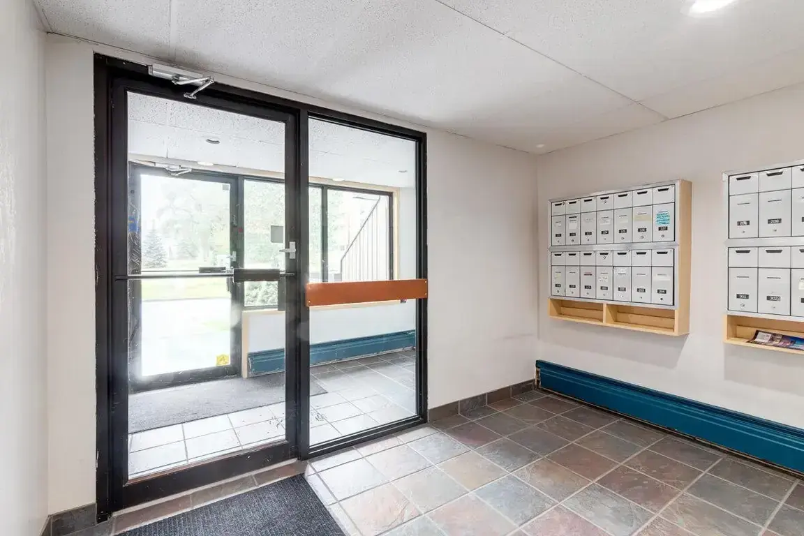 Cedarvilla Apartments - Photo 56