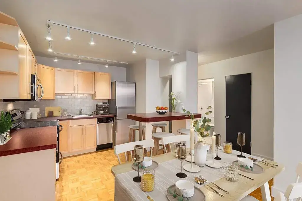 Garrison Apartments - Photo 9