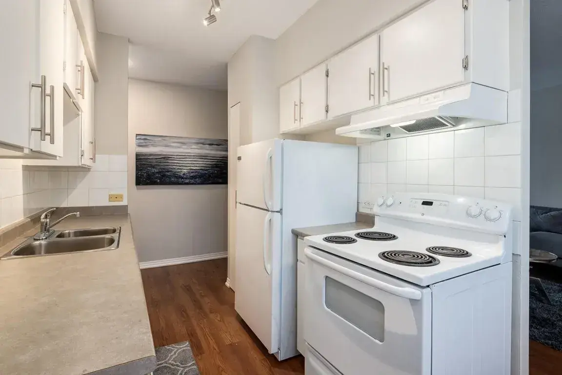Glenmore Heights - Photo 21