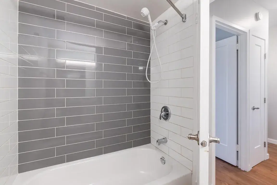 Glenmore Heights - Photo 26