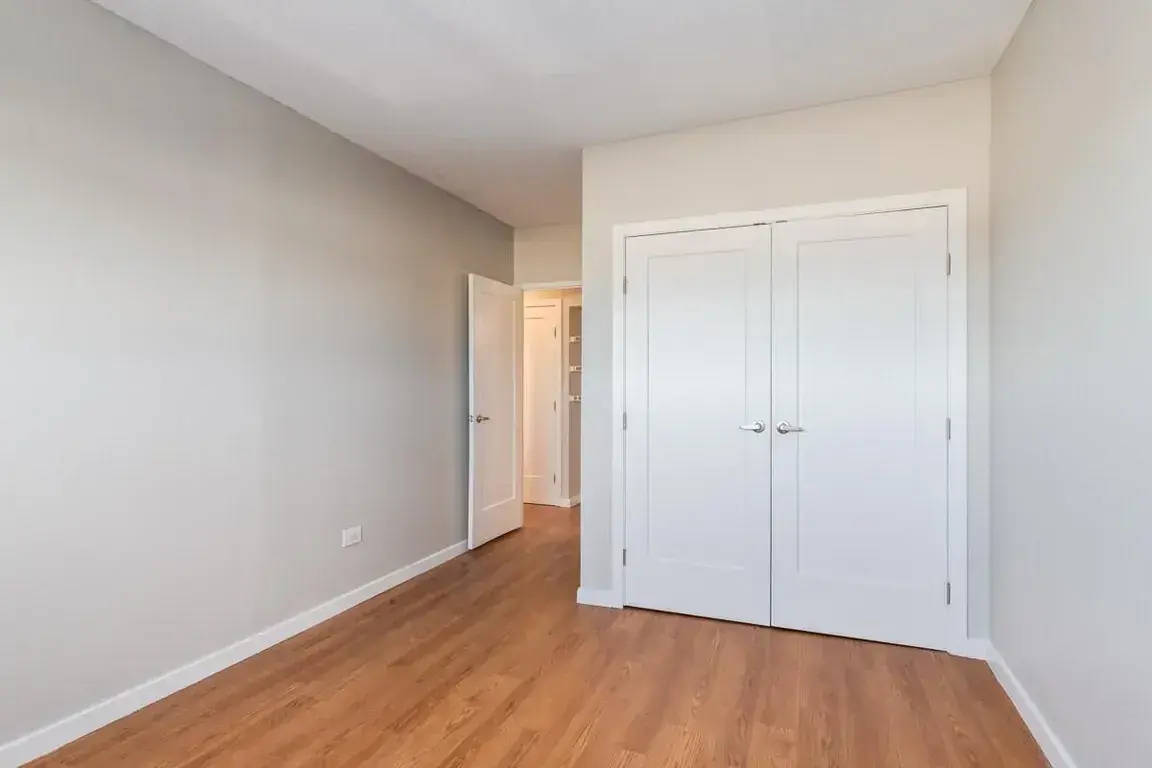 Glenmore Heights - Photo 32