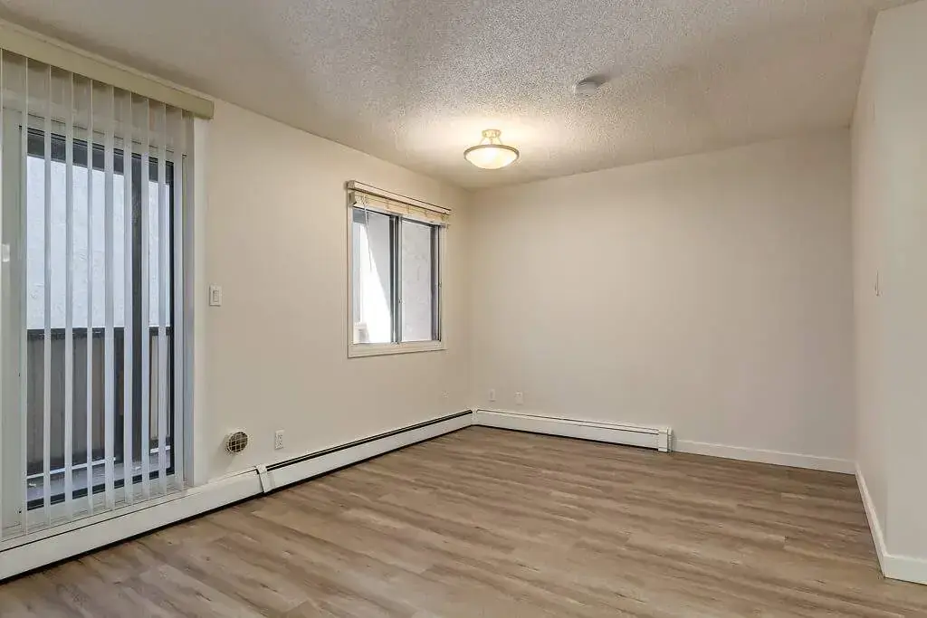 Meredith Road Apartments - Photo 22