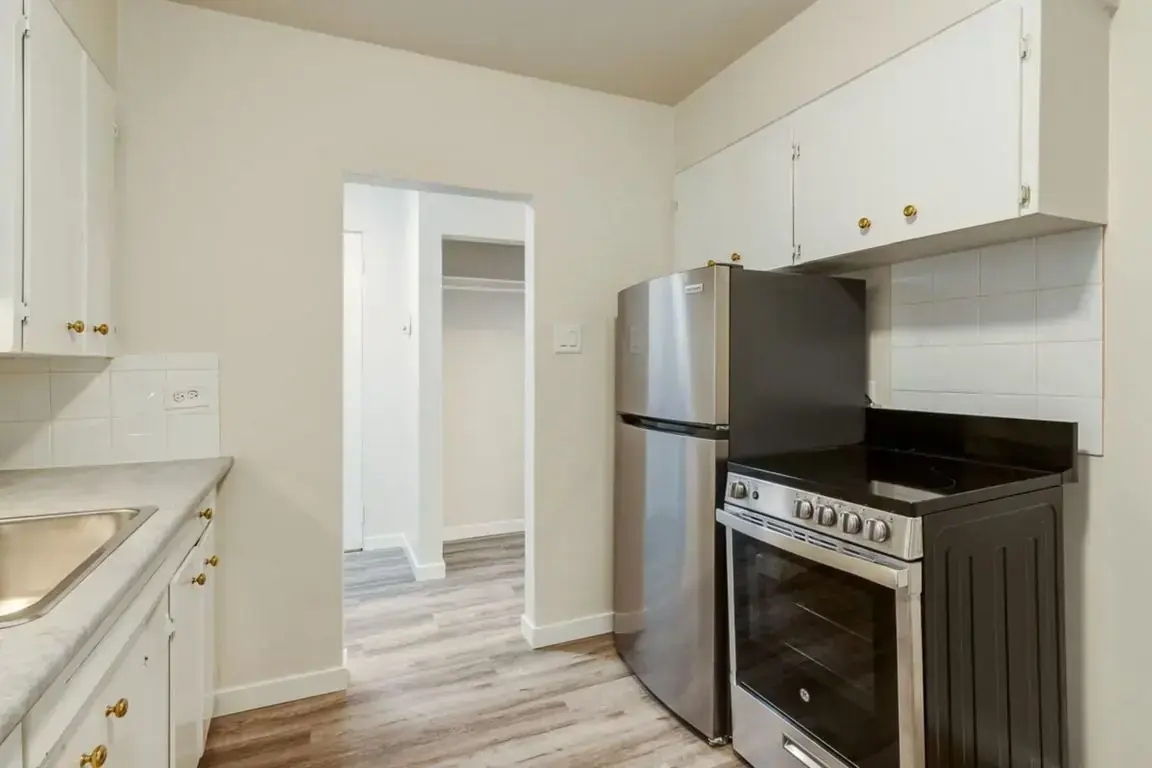 Peyto Apartments - Photo 5