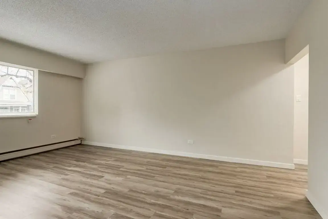 Peyto Apartments - Photo 8