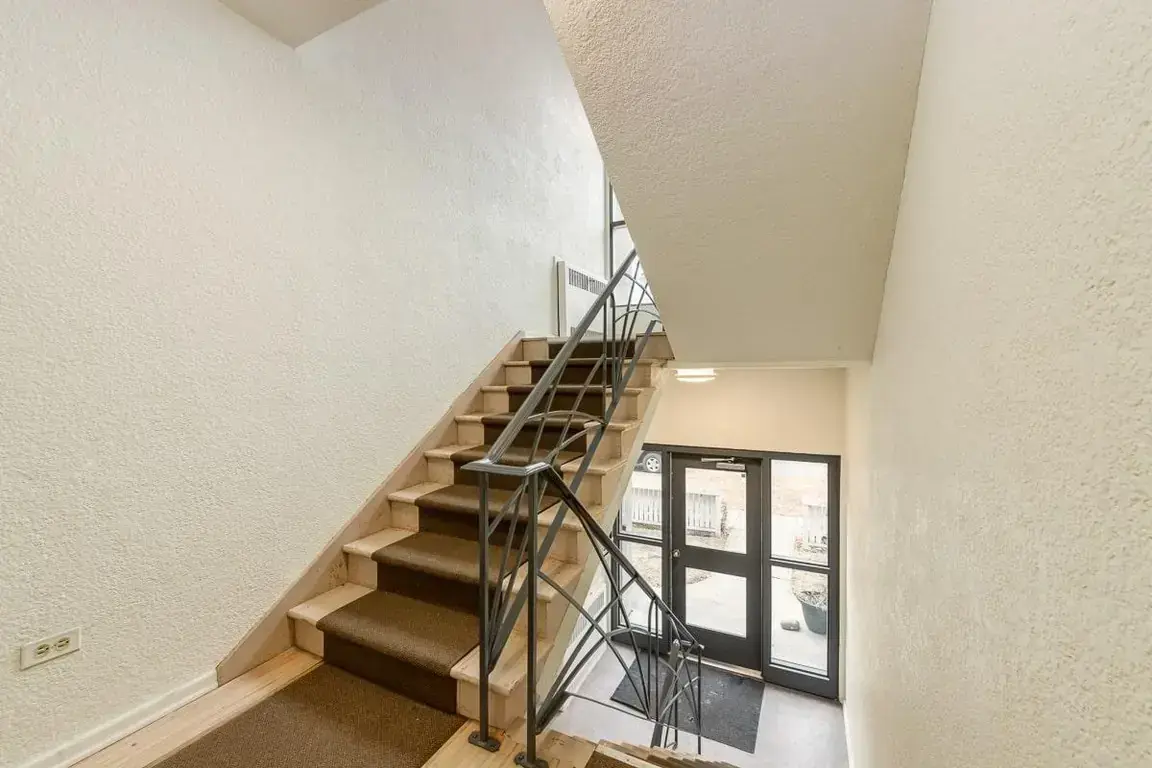 Peyto Apartments - Photo 13