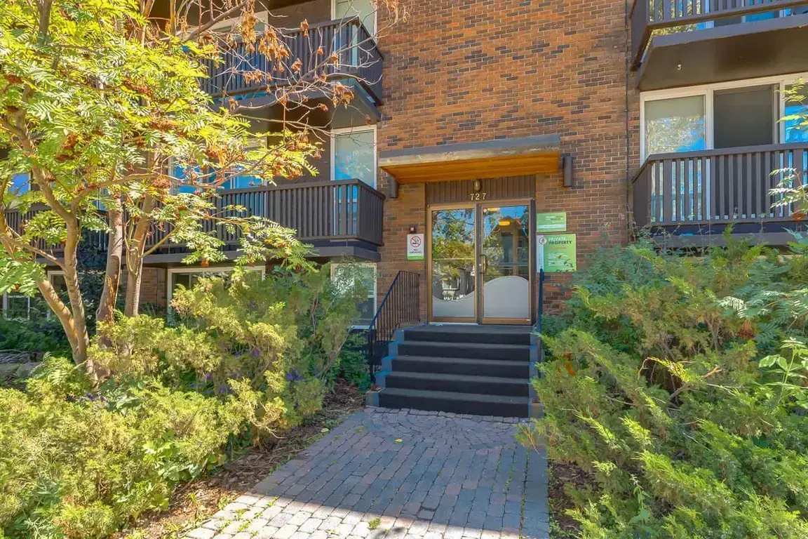 Sunnyside Gardens - Photo 29
