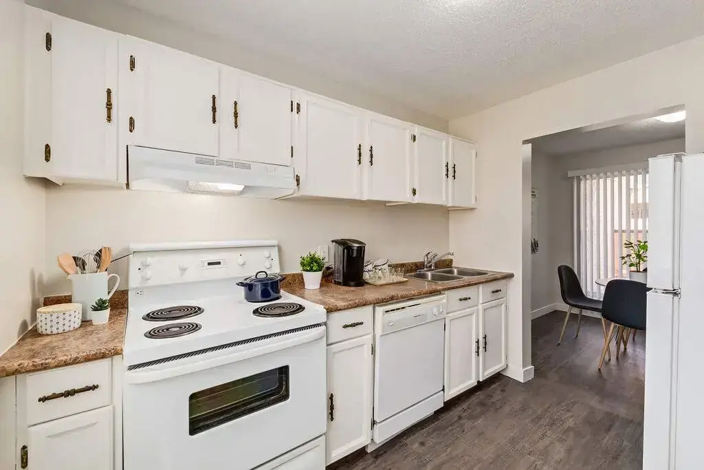 Sunridge Village - Photo 56