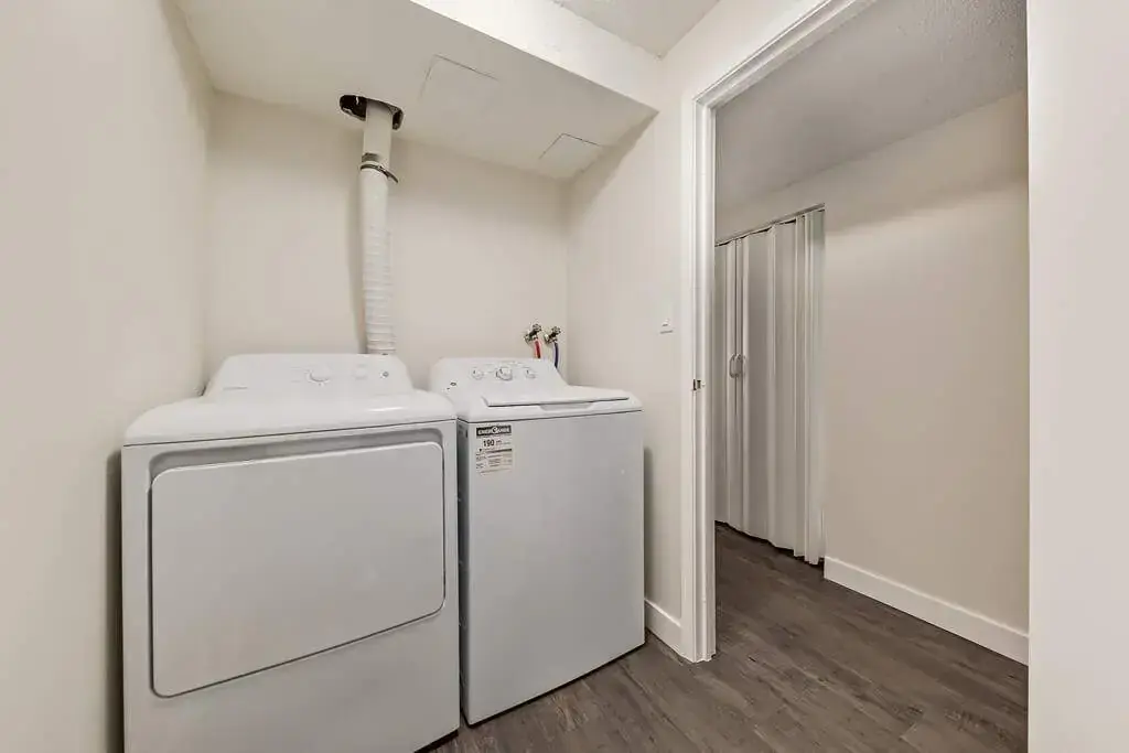 Sunridge Village - Photo 60
