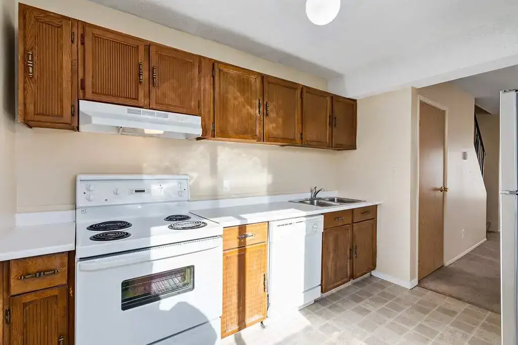 Sunridge Village - Photo 73