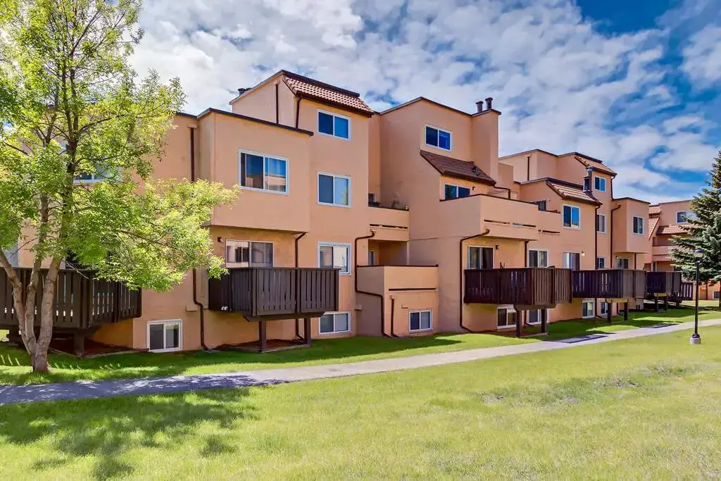Sunridge Village - Photo 76