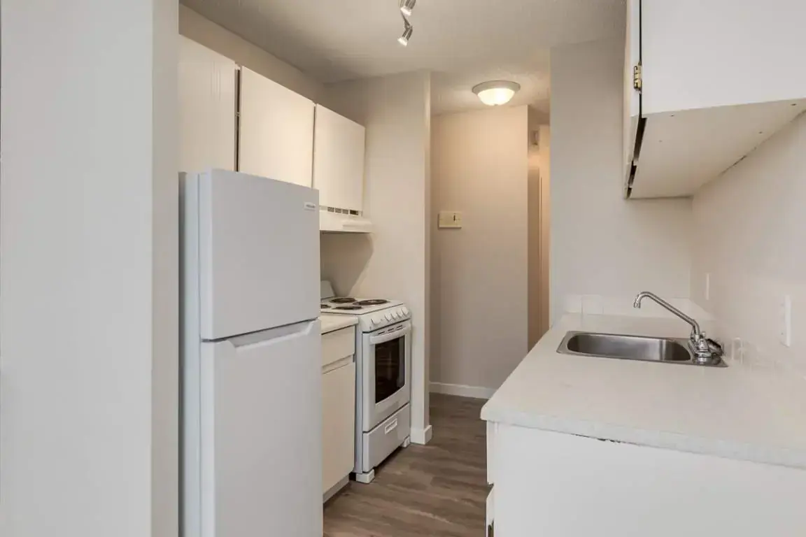 Westside Apartments - Photo 51