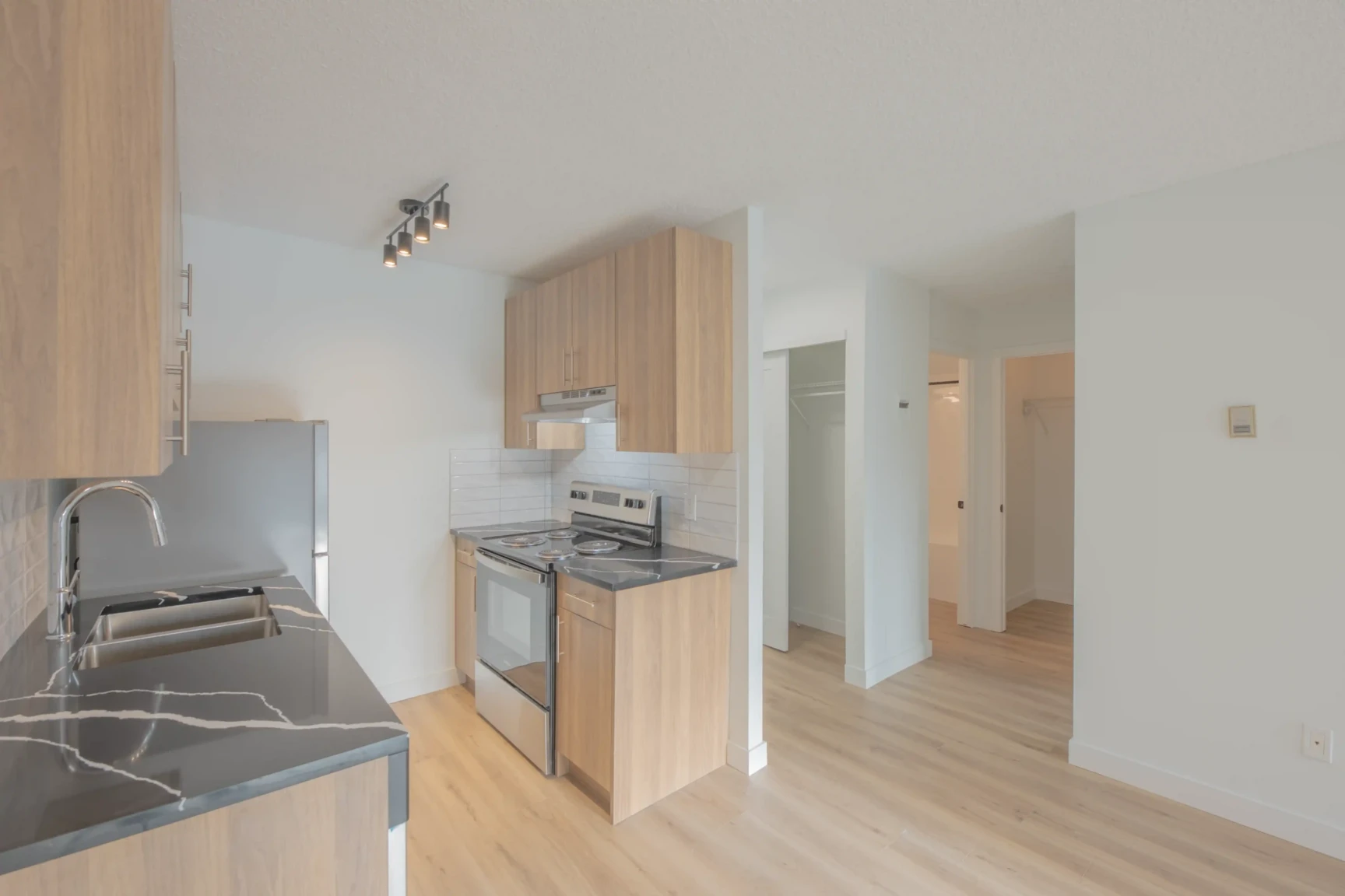 The Rundle - Photo 35