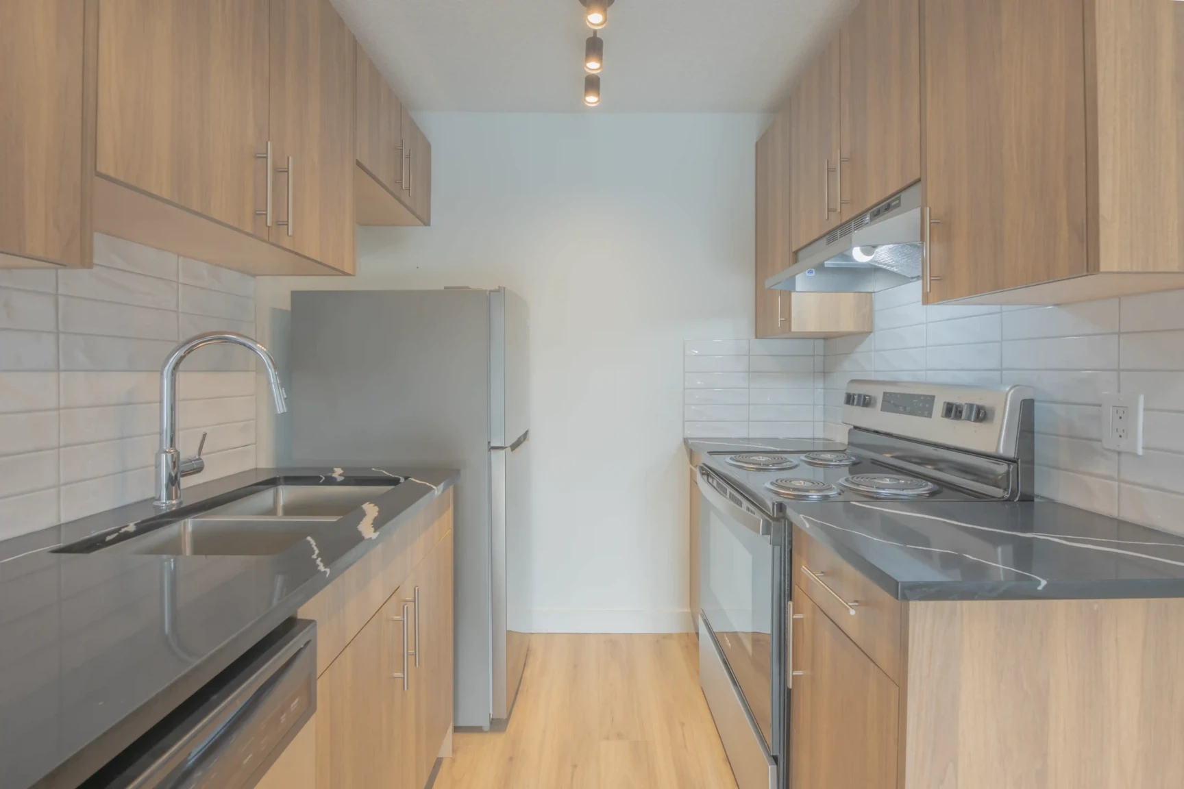The Rundle - Photo 34