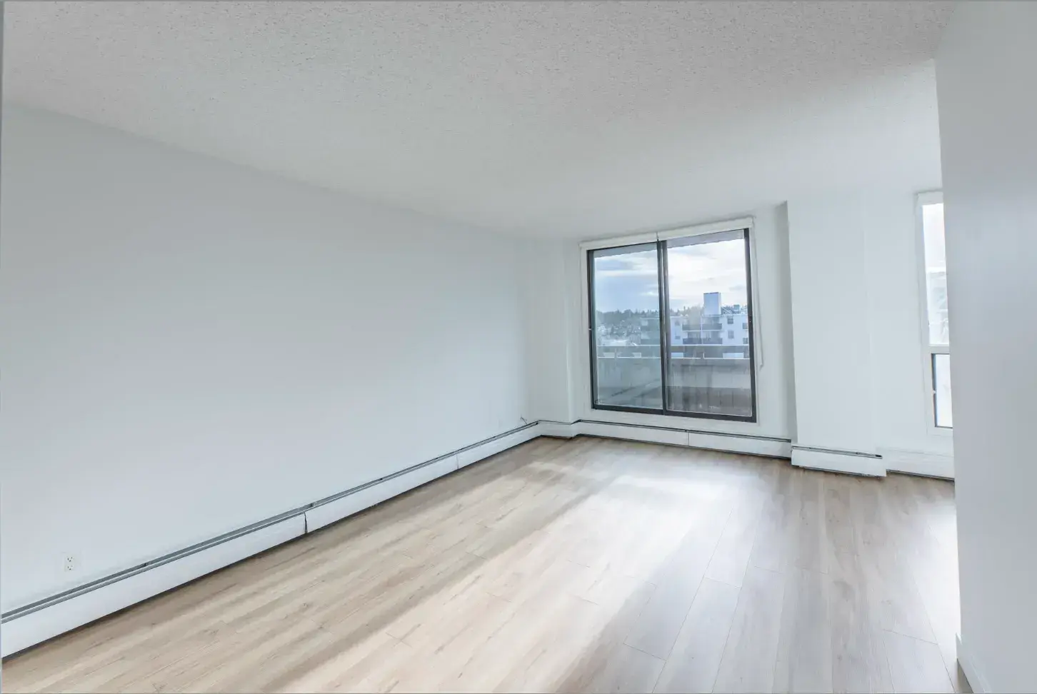 Belmont House - Photo 5