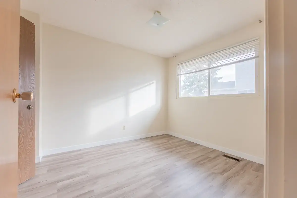 South Ridge Townhomes - Photo 17