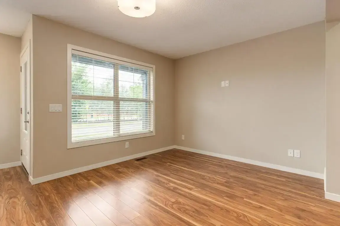 West Townes - Photo 5