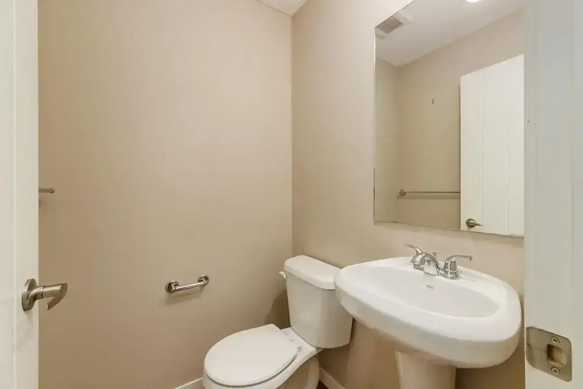 West Townes - Photo 26
