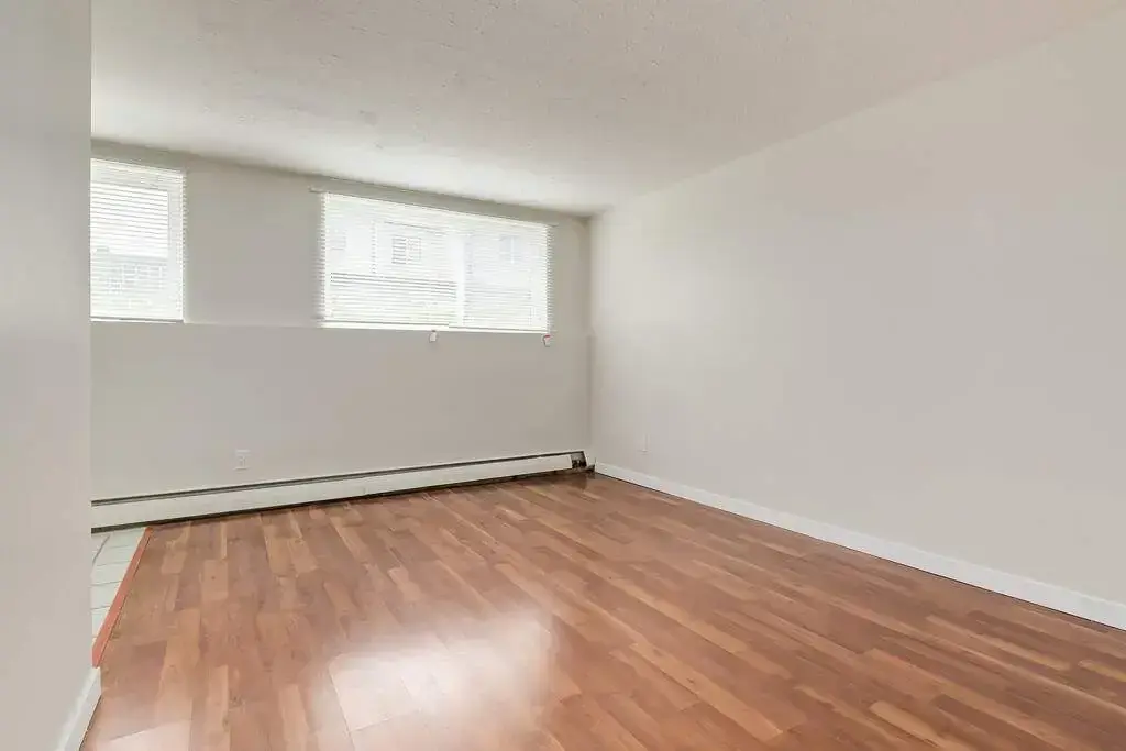 Alex Manor - Photo 25