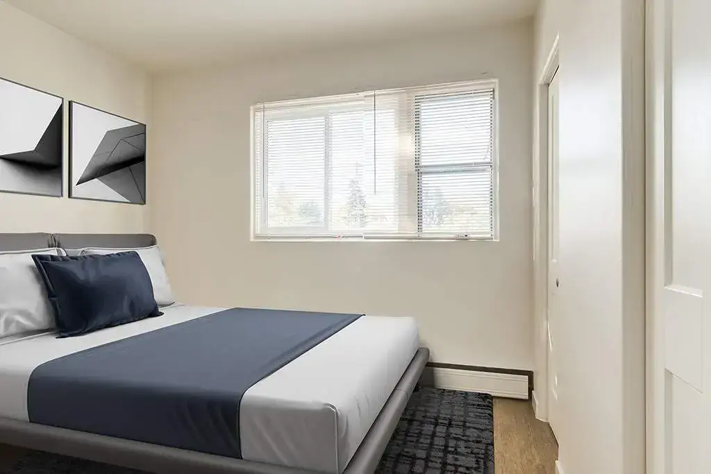 Alexandria Apartments - Photo 3
