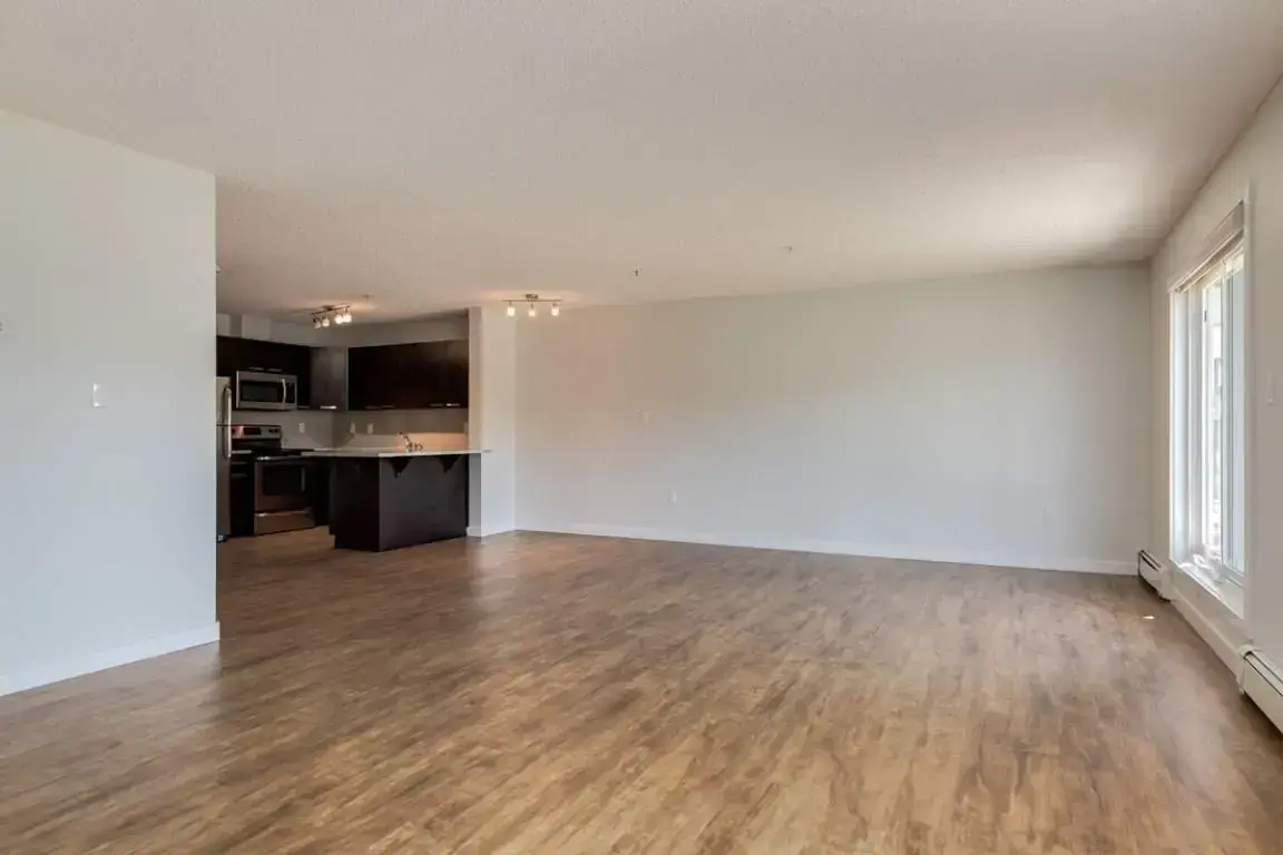 Avalon Court - Photo 10