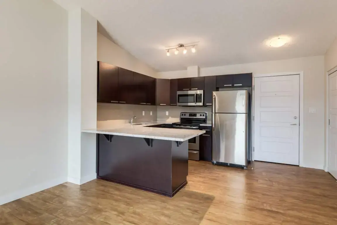 Avalon Court - Photo 16