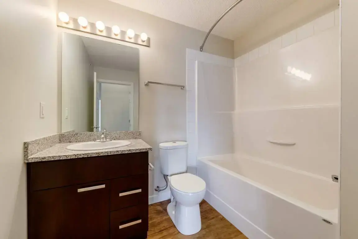 Avalon Court - Photo 18