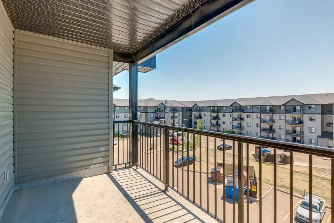 Avalon Court - Photo 21