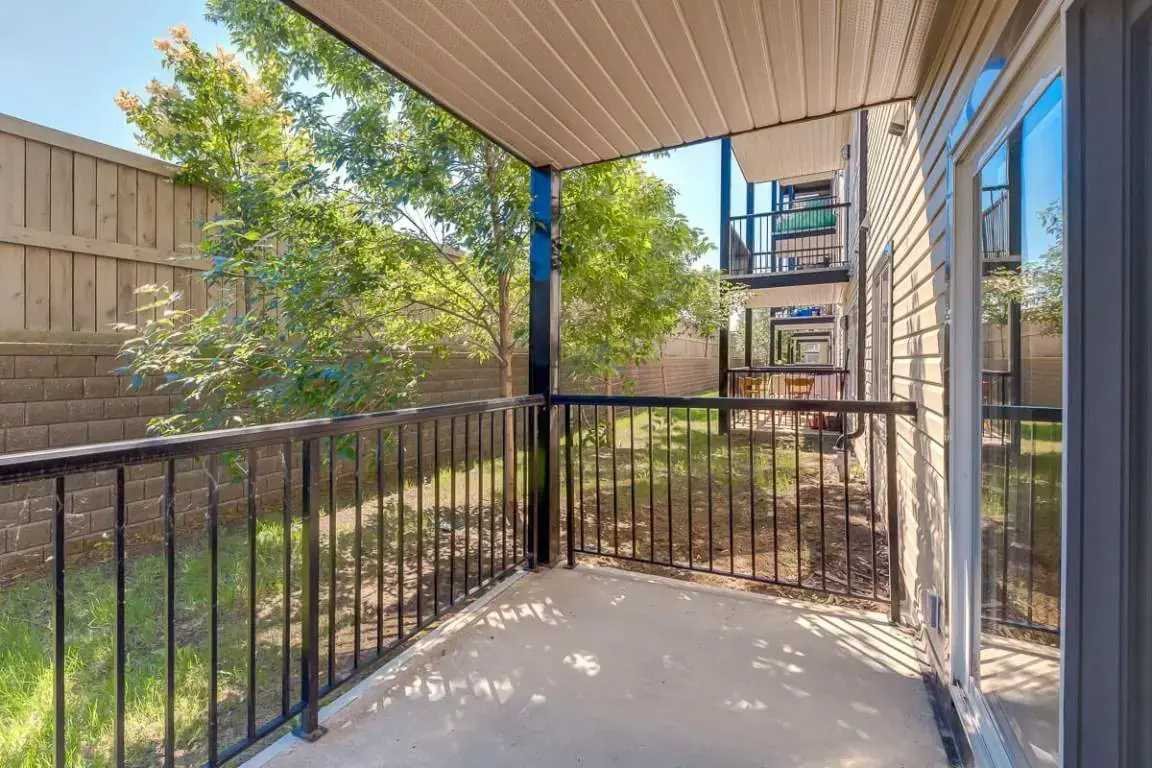 Avalon Court - Photo 27
