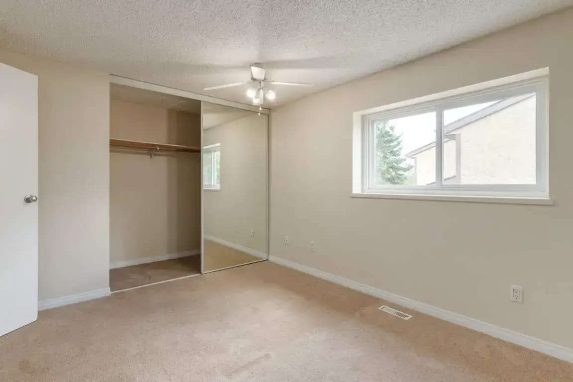 Cavell Ridge Townhomes - Photo 8