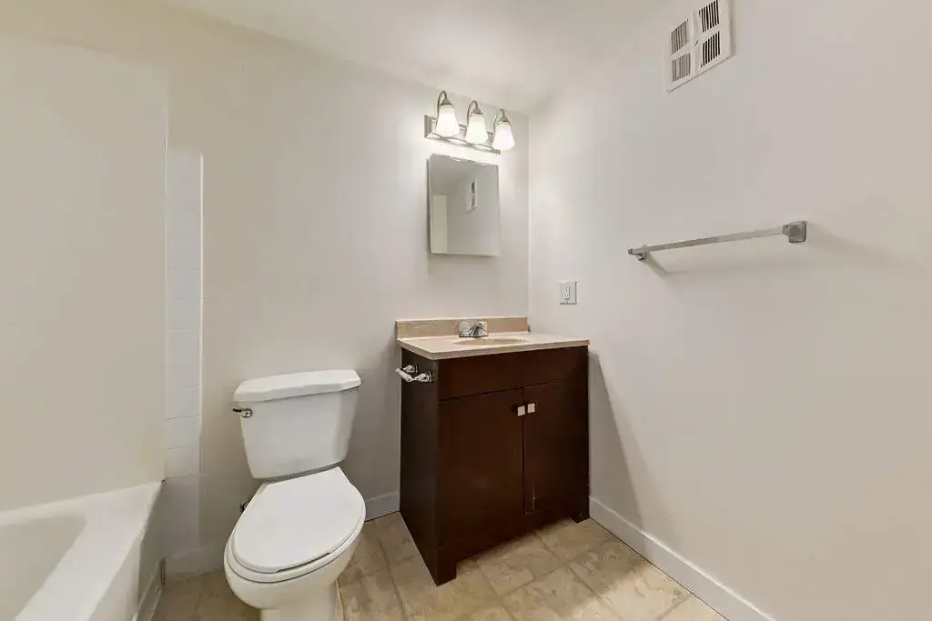 Christopher's Place - Photo 6
