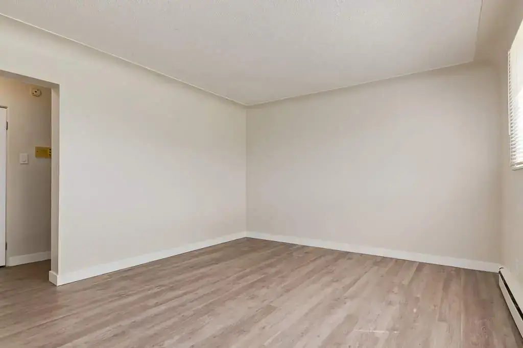Eastwood Apartments - Photo 7