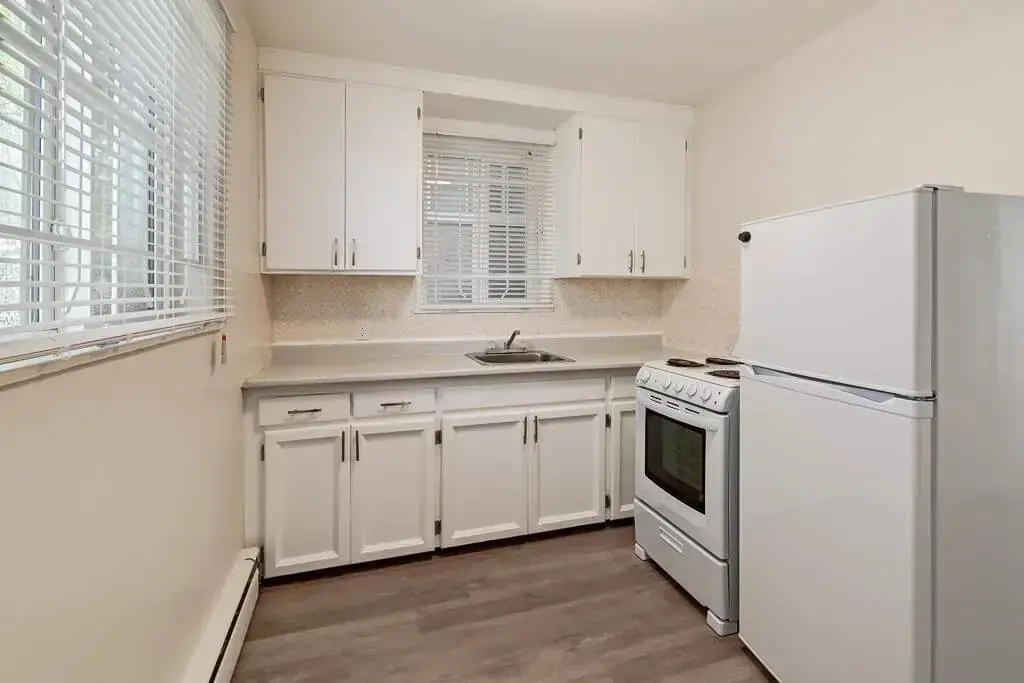 Eastwood Apartments - Photo 9