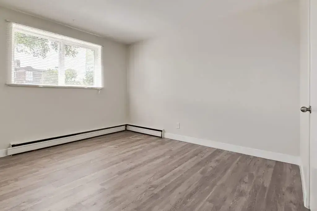 Eastwood Apartments - Photo 12