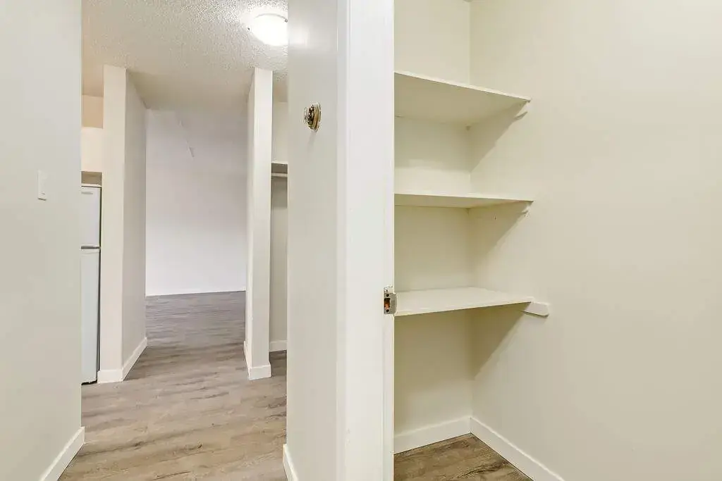 Forest Apartments - Photo 8