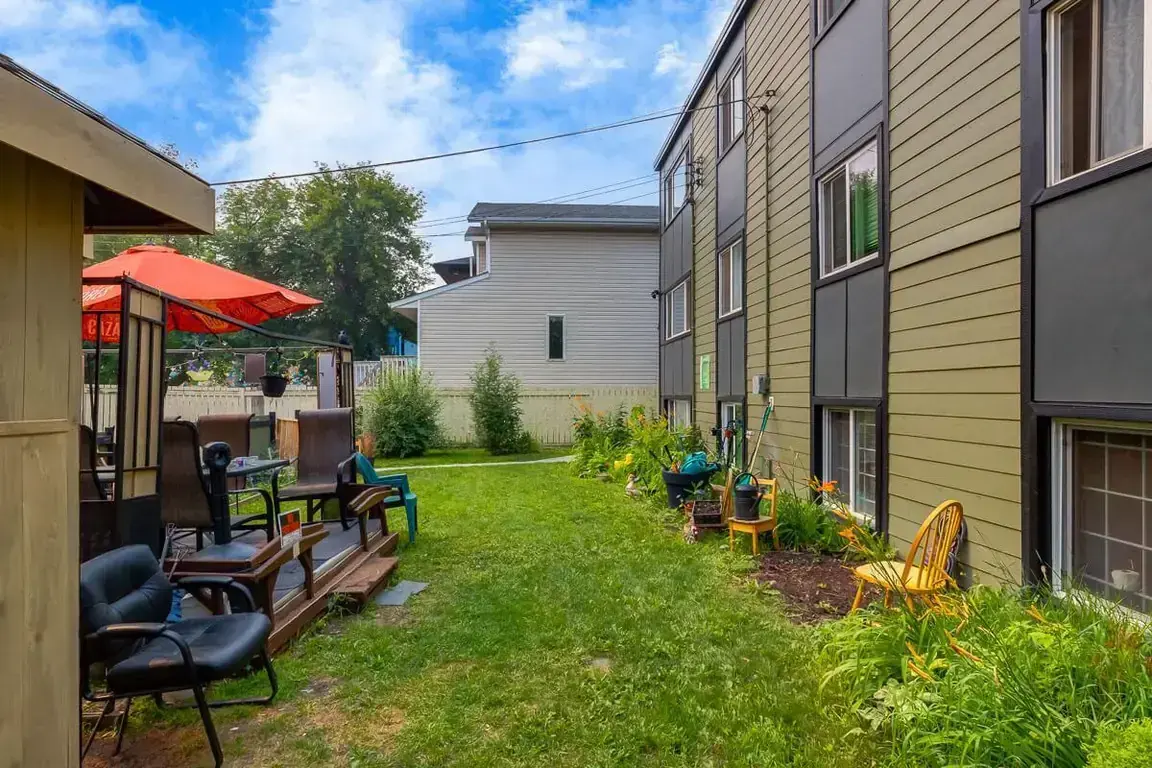 Forest Apartments - Photo 10