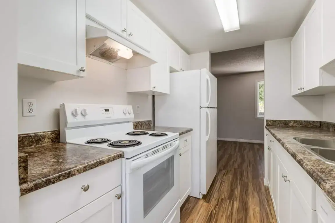 Hartford County Townhomes - Photo 32