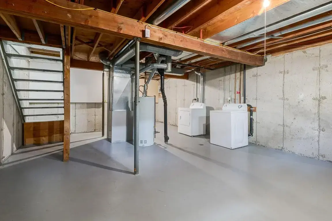 Hartford County Townhomes - Photo 39
