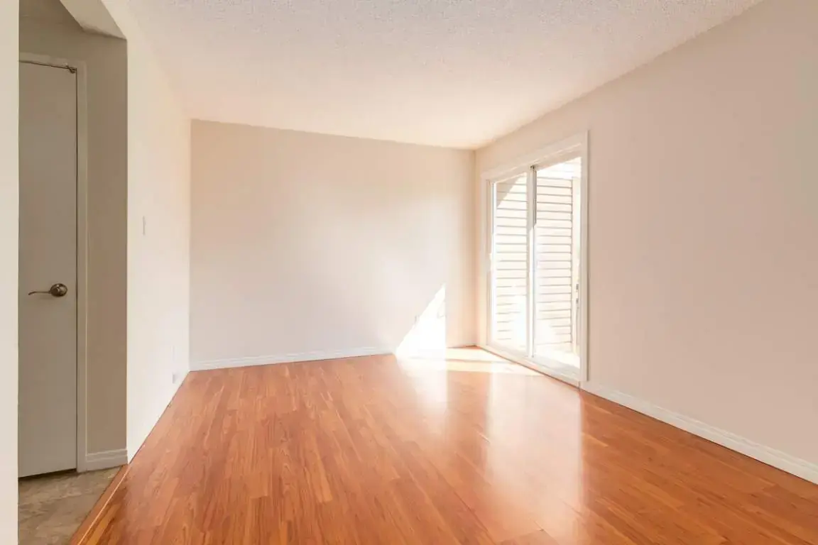 Hooke County Townhomes - Photo 2