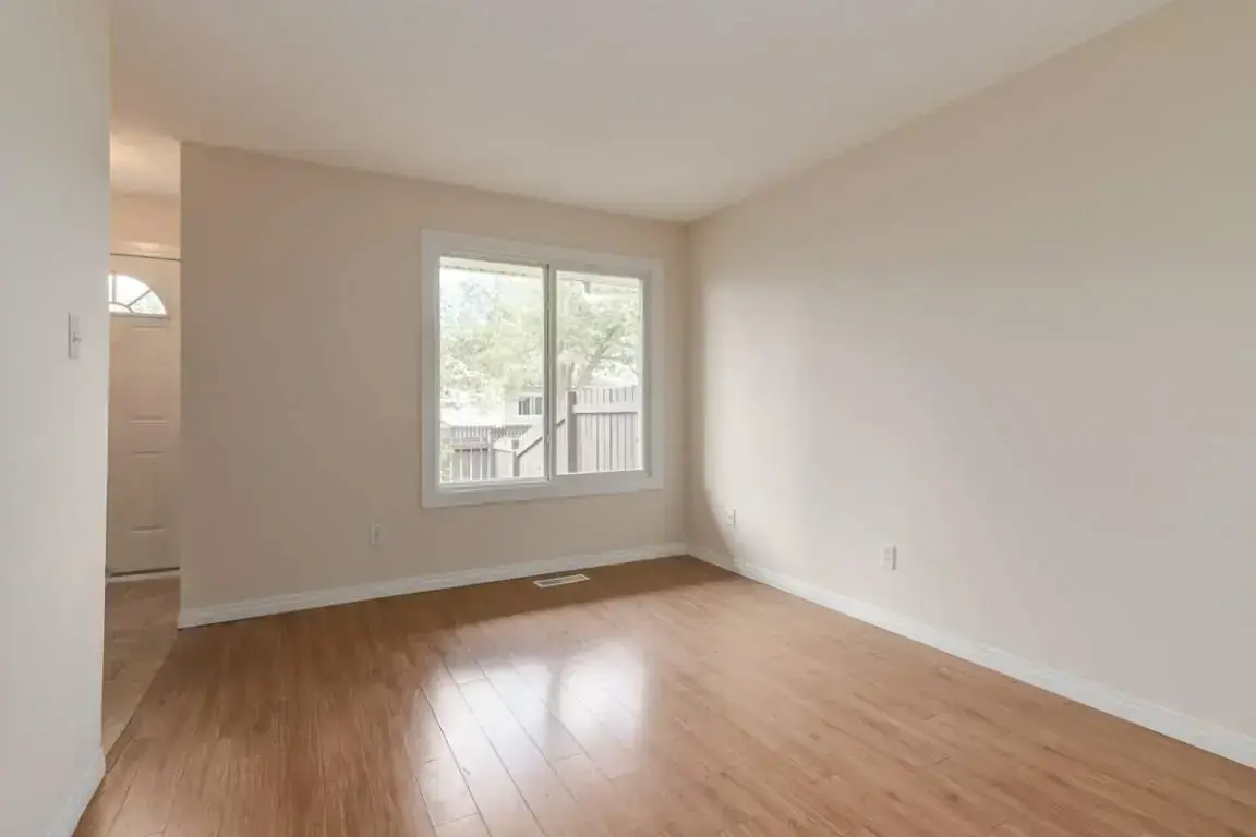 Hooke County Townhomes - Photo 9