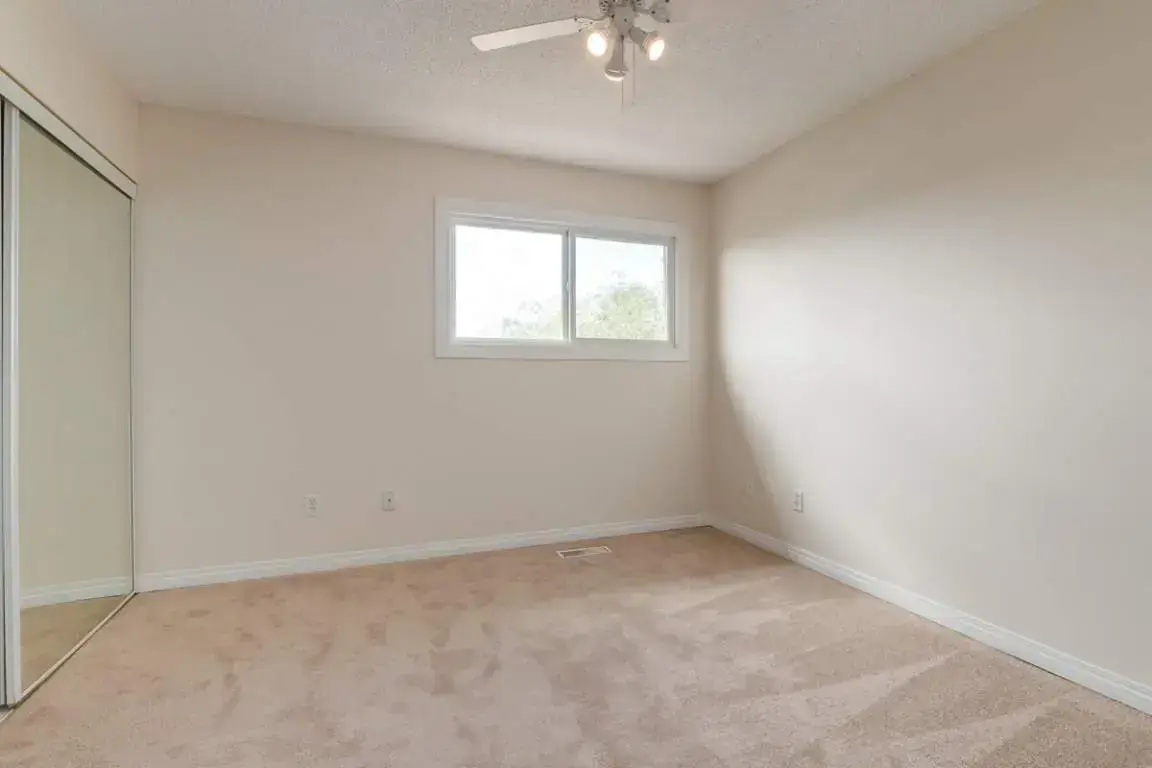 Hooke County Townhomes - Photo 10