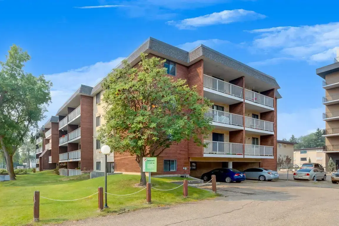 Outdoor parking at Hudson Court in Edmonton.