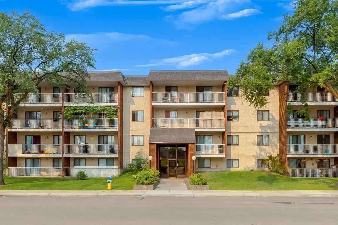 Hudson Court apartments for rent in Edmonton.
