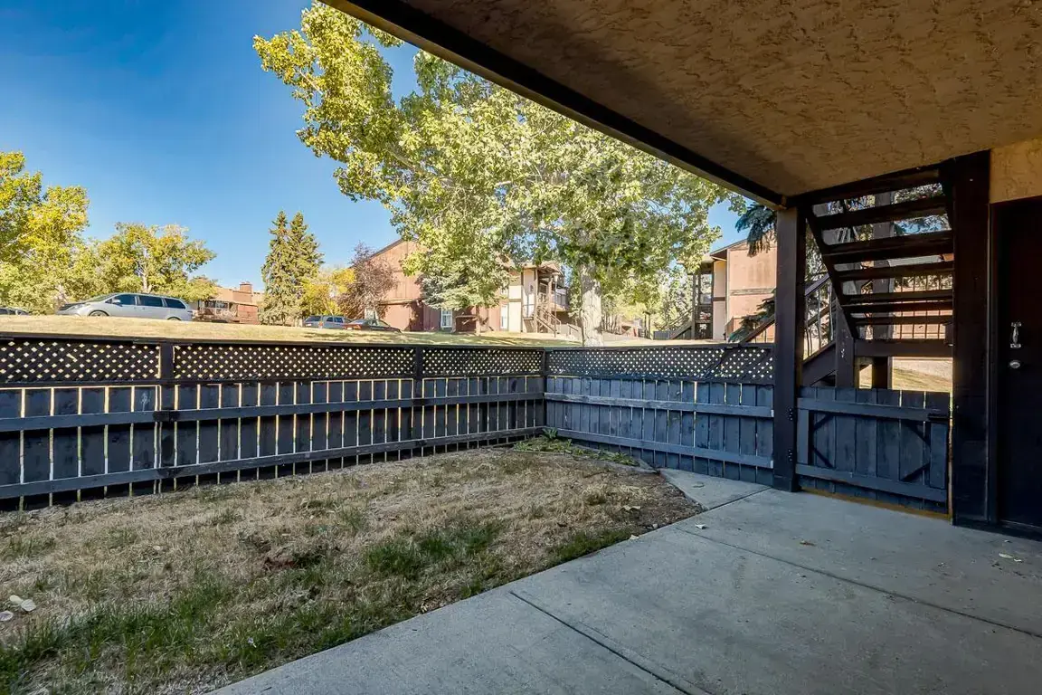 Huntington Hill Coach Homes - Photo 8