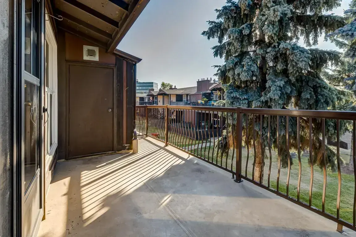 Huntington Hill Coach Homes - Photo 7